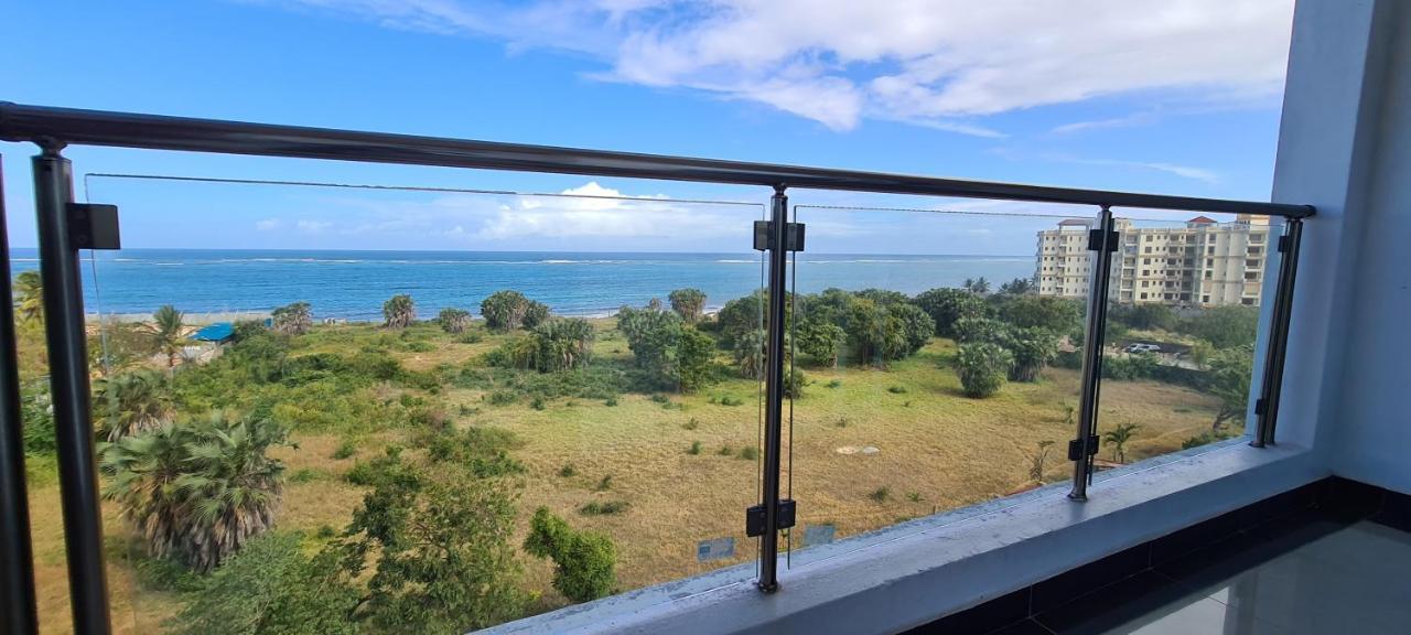 Nyali Emirates Reef Apartment Mombasa Exterior photo